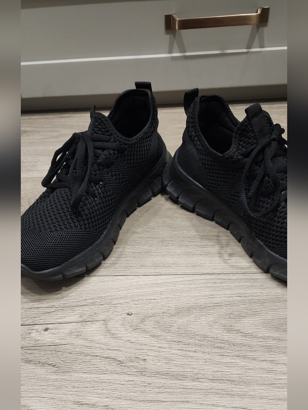 Like New! All-Black Lightweight Knit Sneakers - Picture 5 of 8